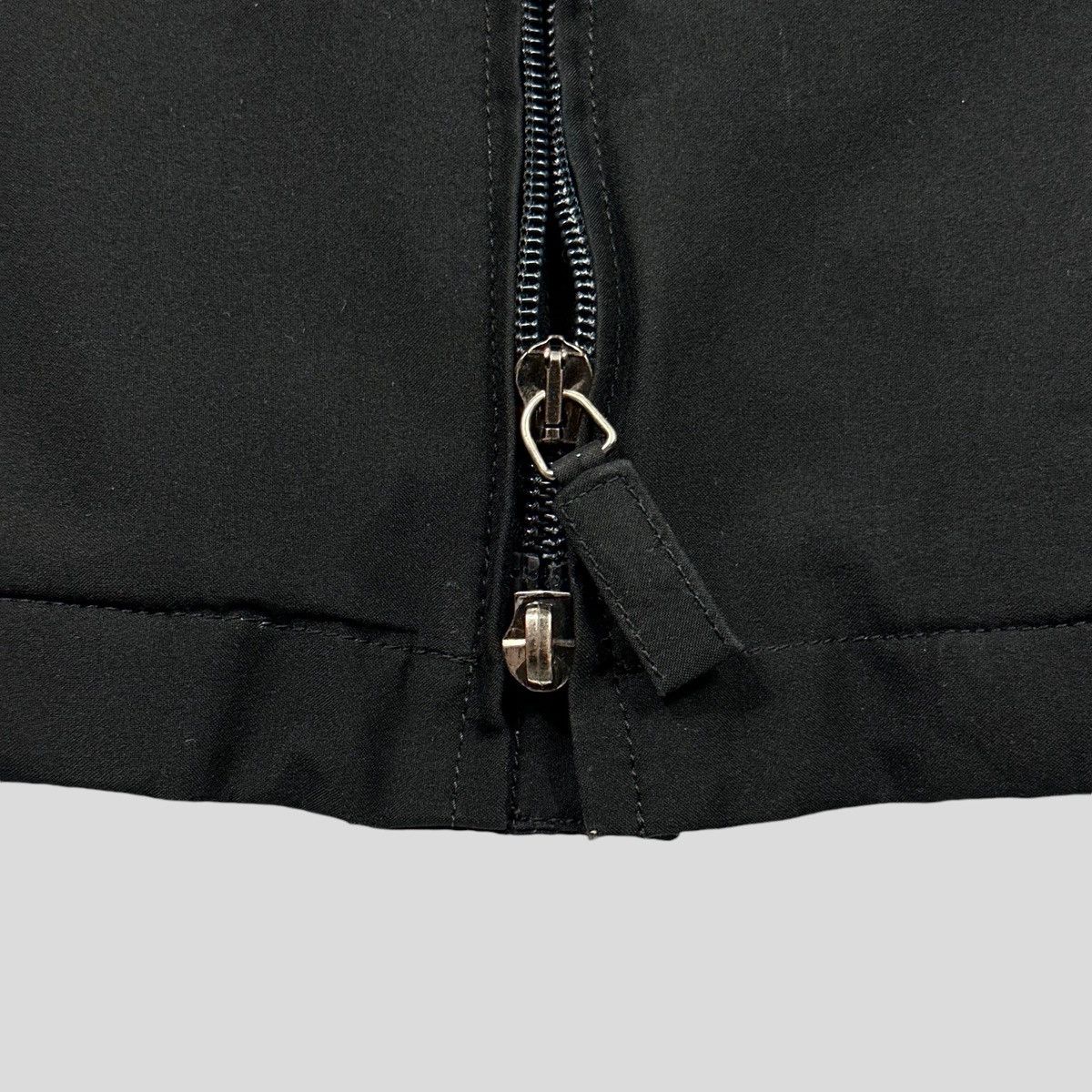 Prada Prada Sport AW01 Padded Goretex Jacket Nylon Pocket Hood - L Size US L / EU 52-54 / 3 - 10 Thumbnail
