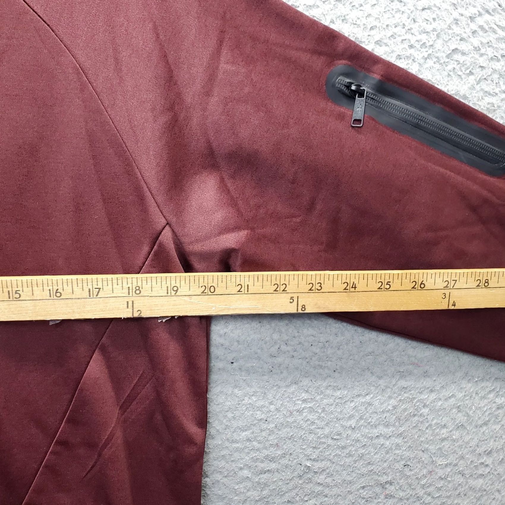 Vintage I Love 664 Tijuana Hoodie Men Small Burgundy Fleece Lined Long Sleeve Drawstring Size US S / EU 44-46 / 1 - 4 Thumbnail