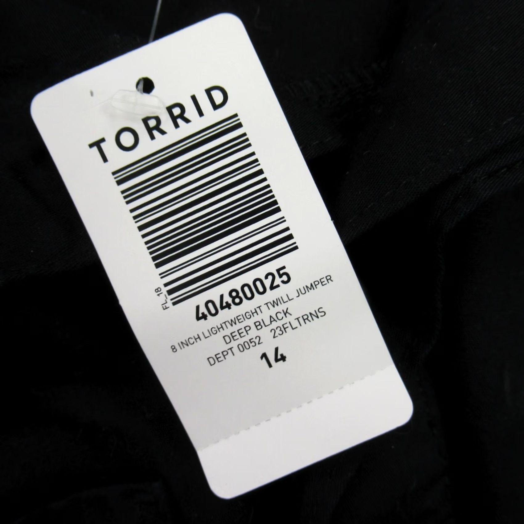 Torrid Torrid Romper Womens 14 Lightweight Twill Black Normcore Utility Jumper Short Sleeve Button Collared One-Piece Size XL / US 12-14 / IT 48-50 - 4 Thumbnail