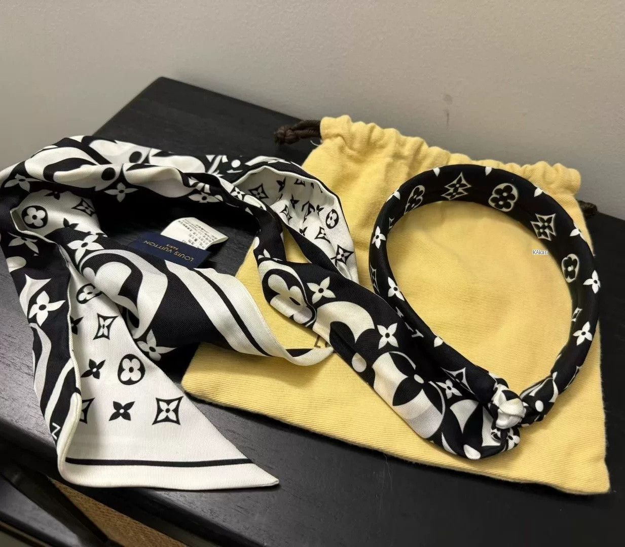 Louis Vuitton Louis Vuitton Monogram Silk Hair Band Size US S / EU 44-46 / 1 - 1 Thumbnail