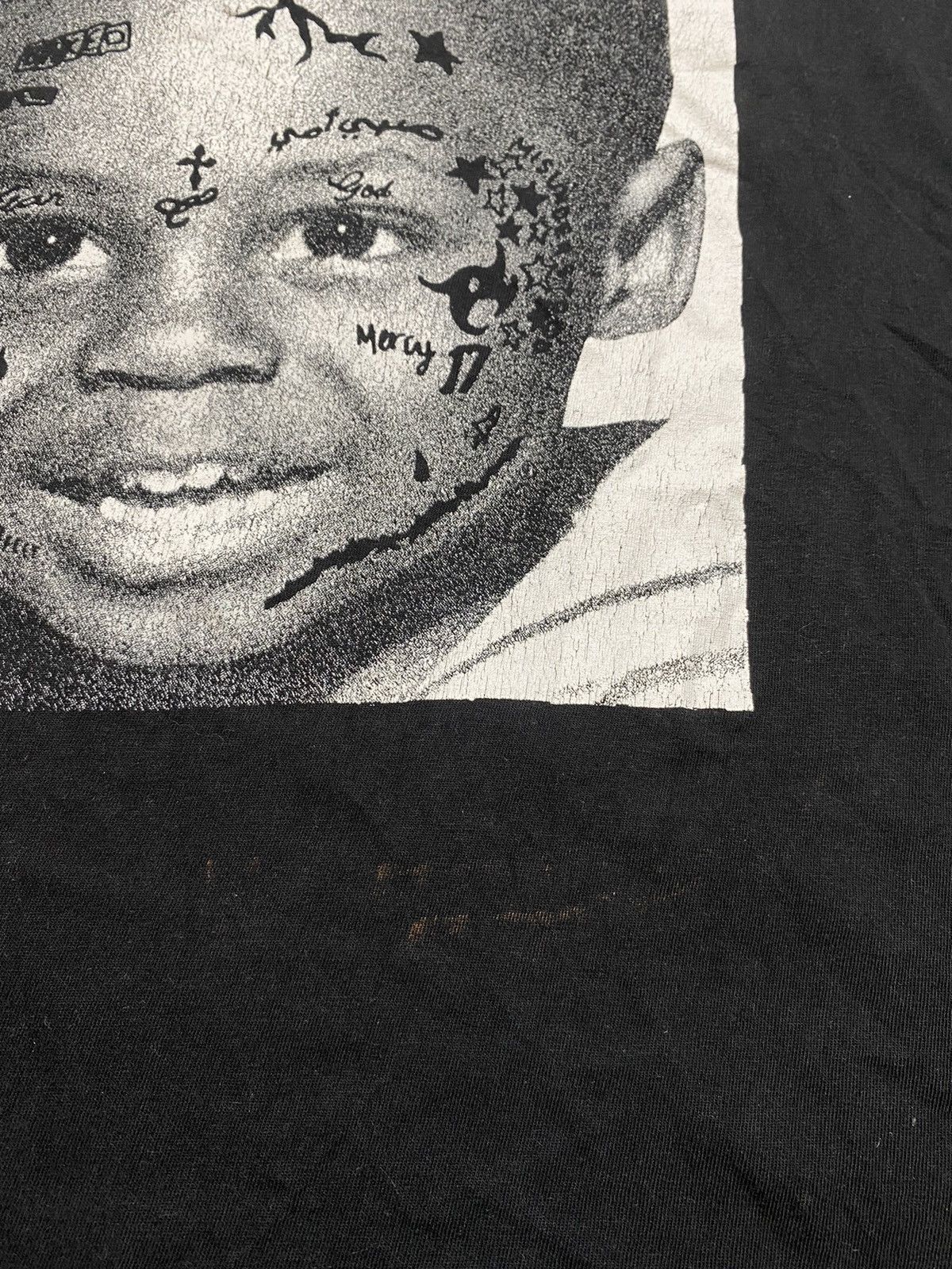 Lil Wayne Vintage Y2K Lil Wayne tee big logo streetwear rap tee size S Size US S / EU 44-46 / 1 - 3 Thumbnail