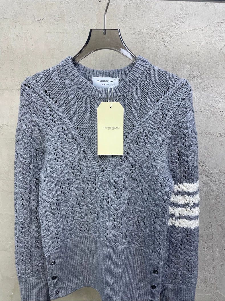 Thom Browne Thom browne Gray four-striped knitted mesh jacquart round-n Size US XXS / EU 40 - 3 Thumbnail