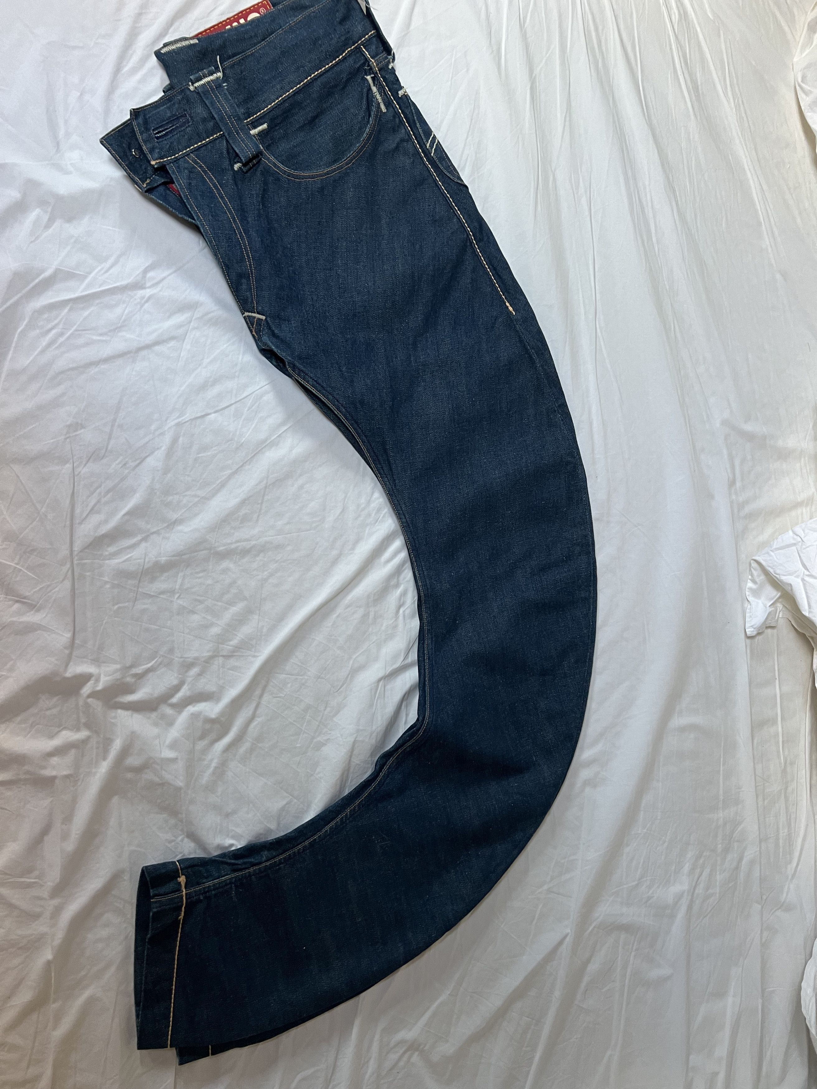 Levi's Levi’s RED “Super Curved” — First Issue Pattern — Rare Size US 36 / EU 52 - 2 Thumbnail