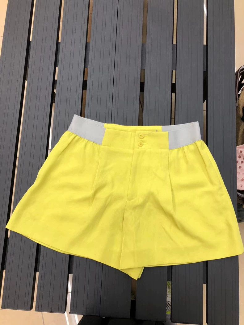 Issey Miyake issey miyake size:3 Yellow shorts Size 31" - 1 Thumbnail