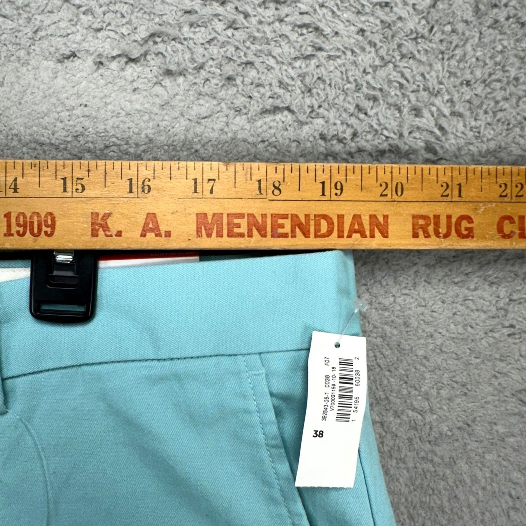 Old Navy Old Navy Built-In Flex Mens Ultimate Slim Shorts 38 Light Blue Khaki Stretch NEW Size US 38 / EU 54 - 6 Thumbnail