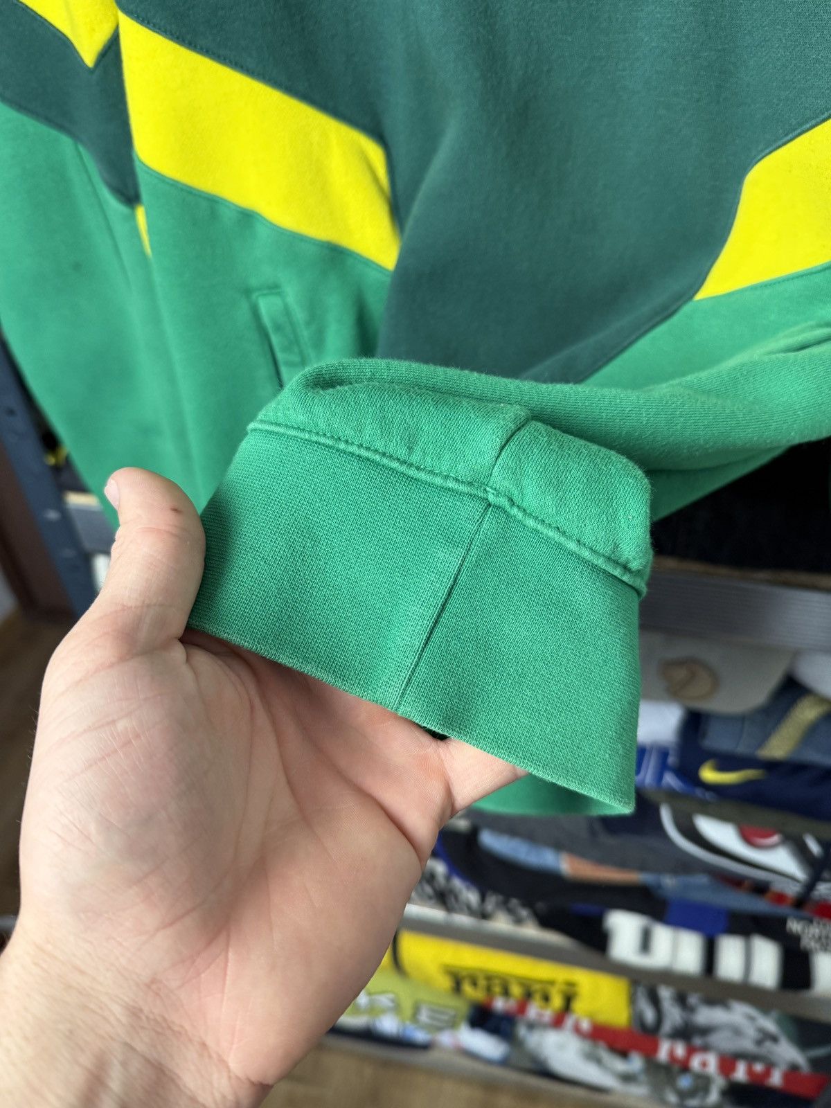 Adidas Adidas Center Logo Celtic Hoodie Size US S / EU 44-46 / 1 - 13 Thumbnail