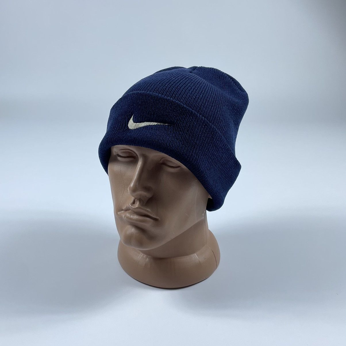 Nike Vintage Nike center logo Beanie Hat Size ONE SIZE - 1 Thumbnail