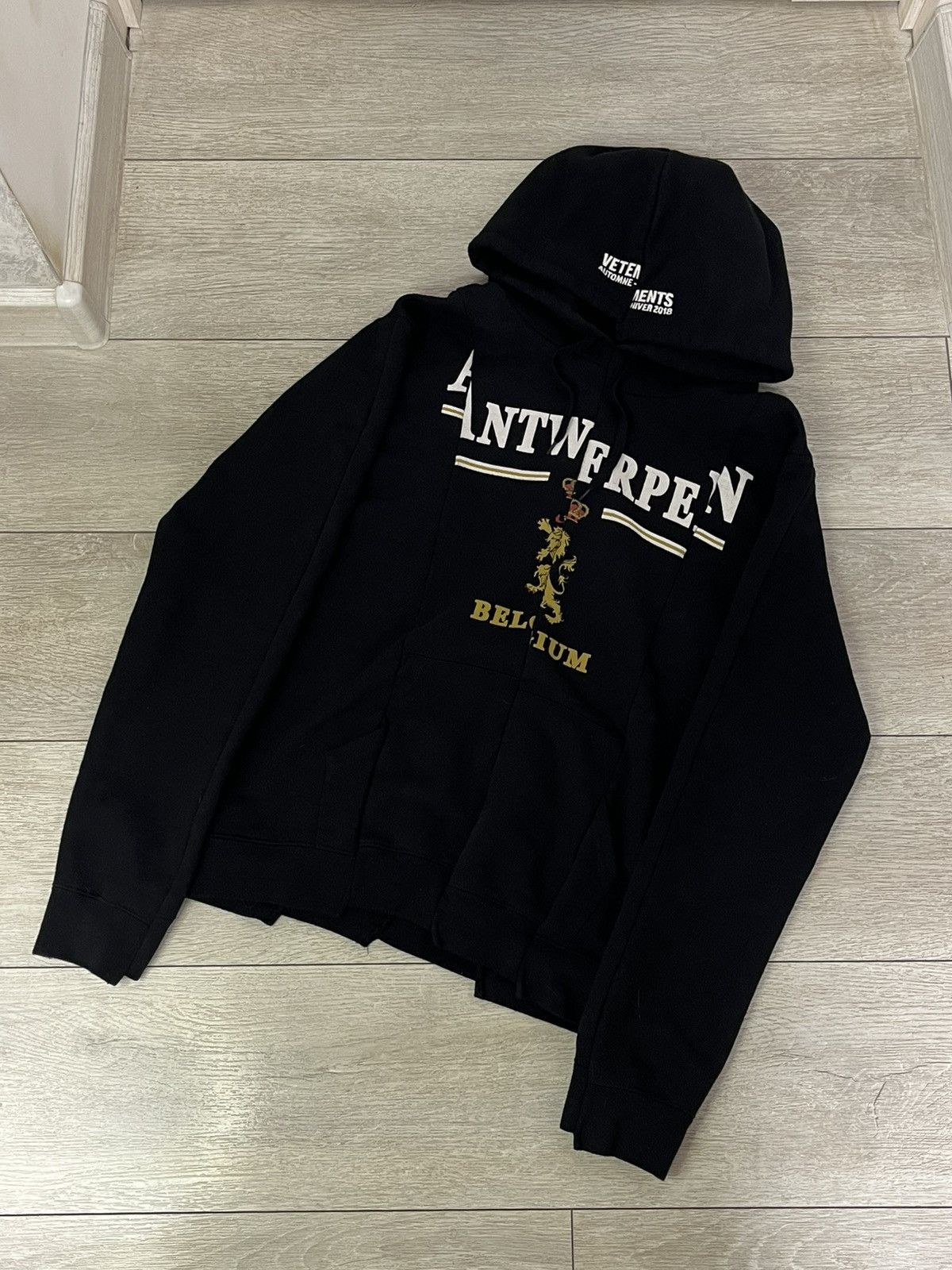 Vetements Vetements Antwerpen Deconstructed Hoodie Size US XS / EU 42 / 0 - 1 Thumbnail