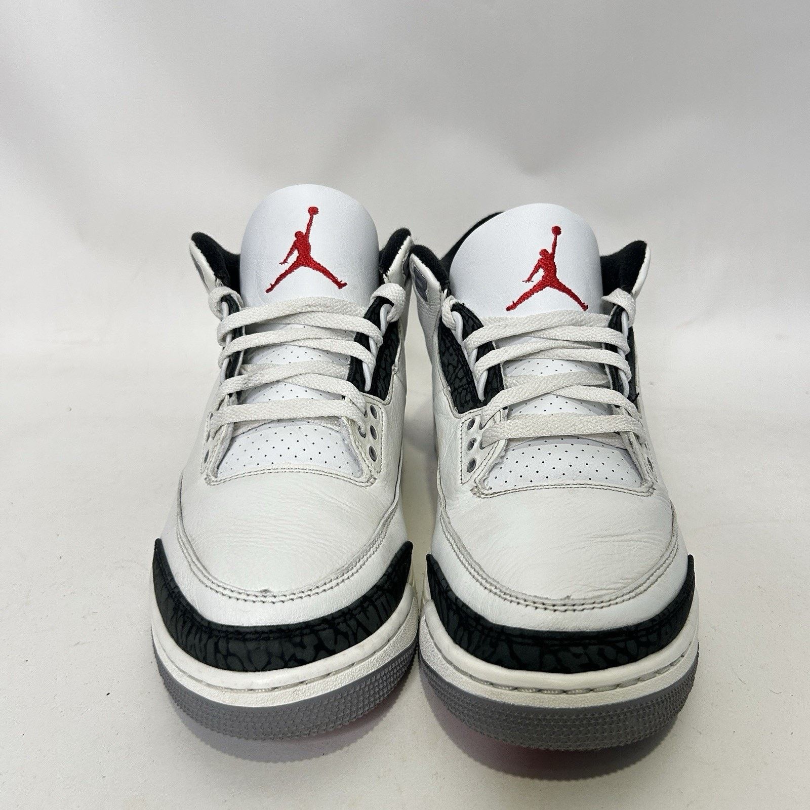 Nike Nike Air Jordan 3 Retro “Cement Grey White Fire Red” Size US 10.5 / EU 43-44 - 2 Thumbnail