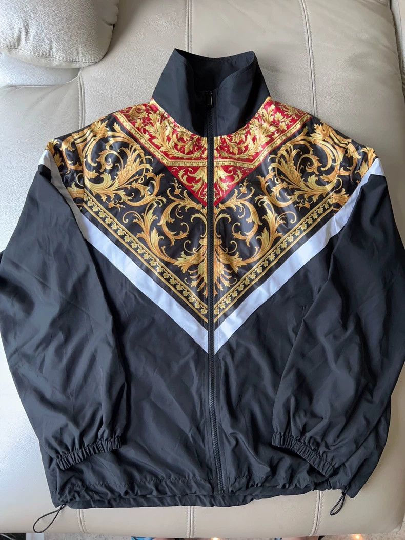 Versace Versace Black gold baroque patterned jacket jacket Size US XL / EU 56 / 4 - 1 Thumbnail
