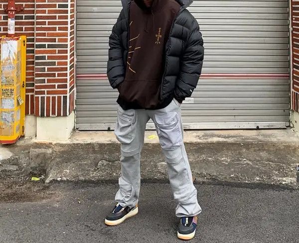 VIBE Cargo 3D Pocket Sweatpants Size US 30 / EU 46 - 1 Thumbnail
