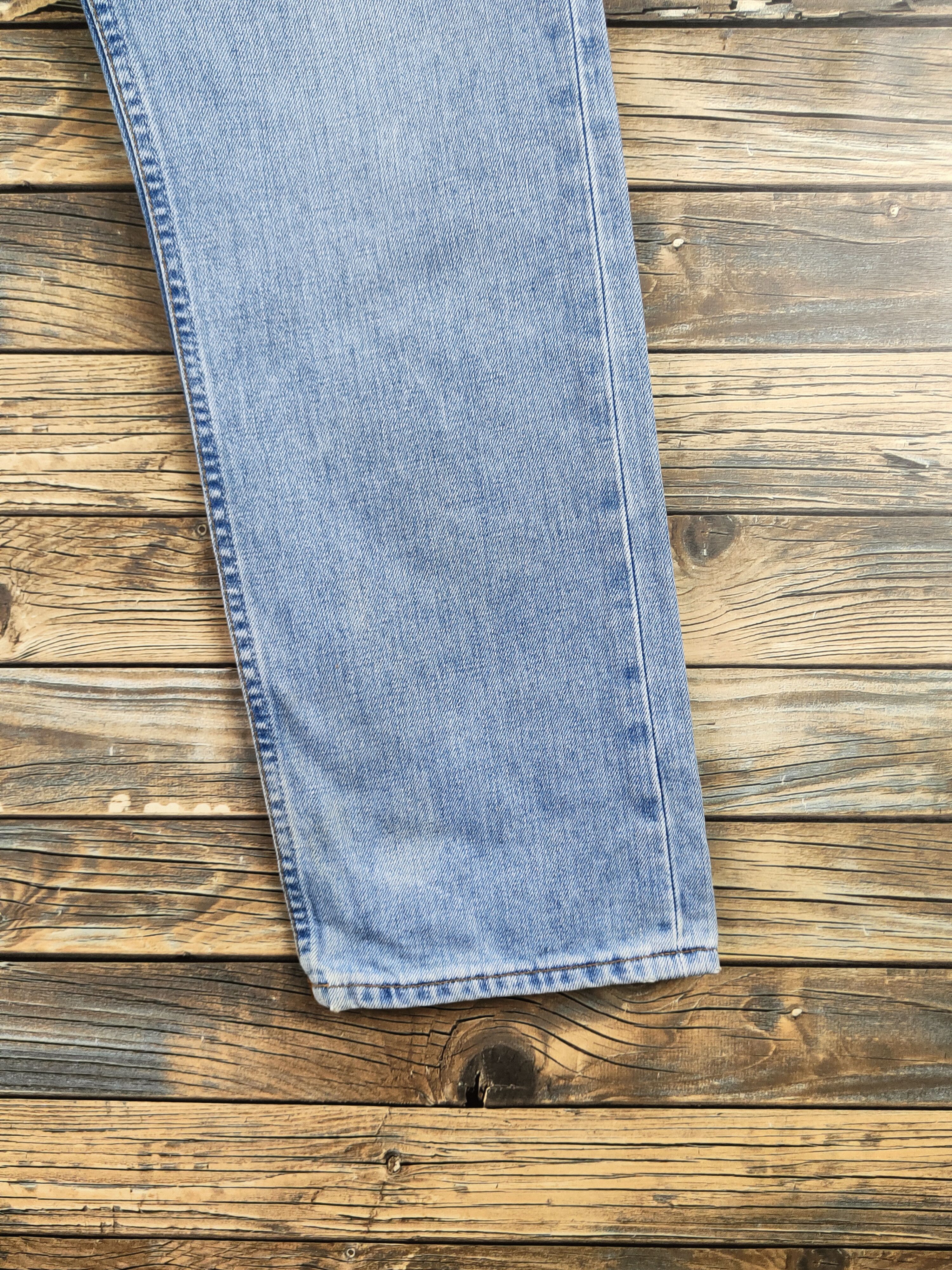 Levi's Levi's Blue Distressed Ripped Jeans #S2822 Size US 31 - 6 Thumbnail