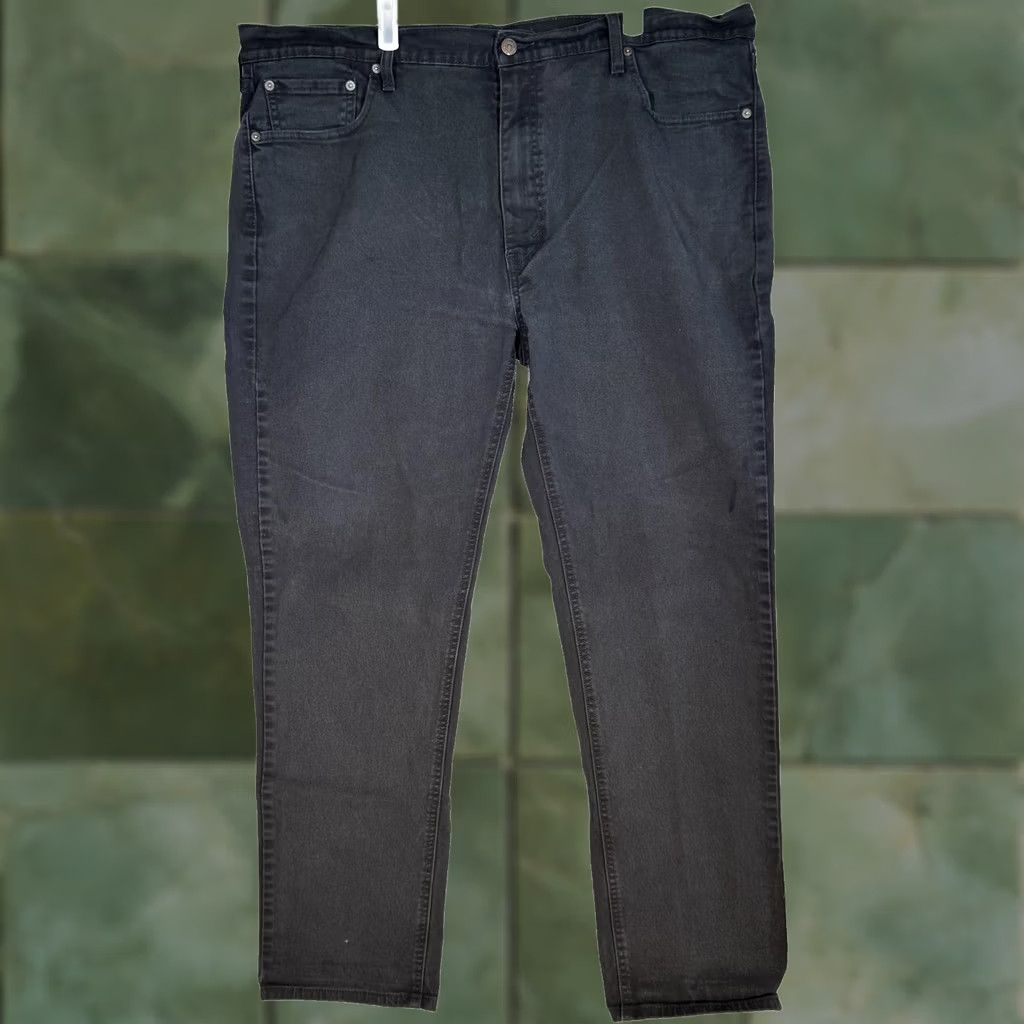 Levi's VINTAGE Levis 541 Jeans Mens 42x32 Black Athletic Taper Stretch Denim 5 Pocket Size US 42 / EU 58 - 1 Thumbnail