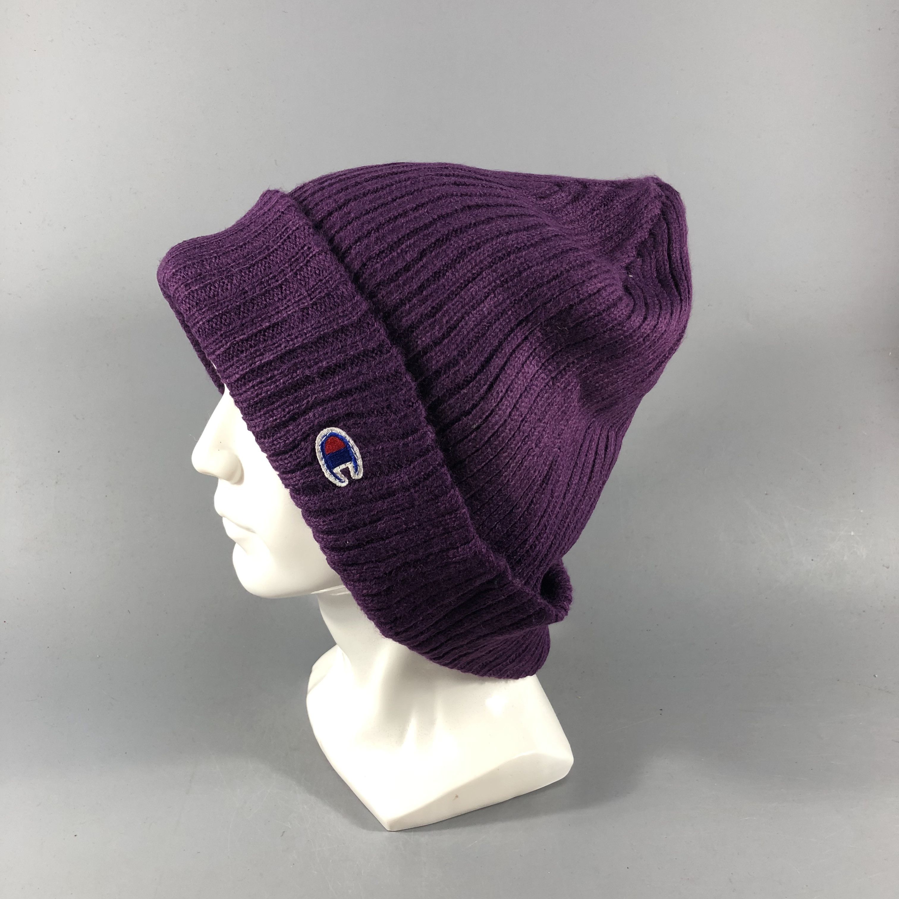 Champion Champion Slouchy Beanie Snowcap Snow Hat B834 Size ONE SIZE - 1 Thumbnail