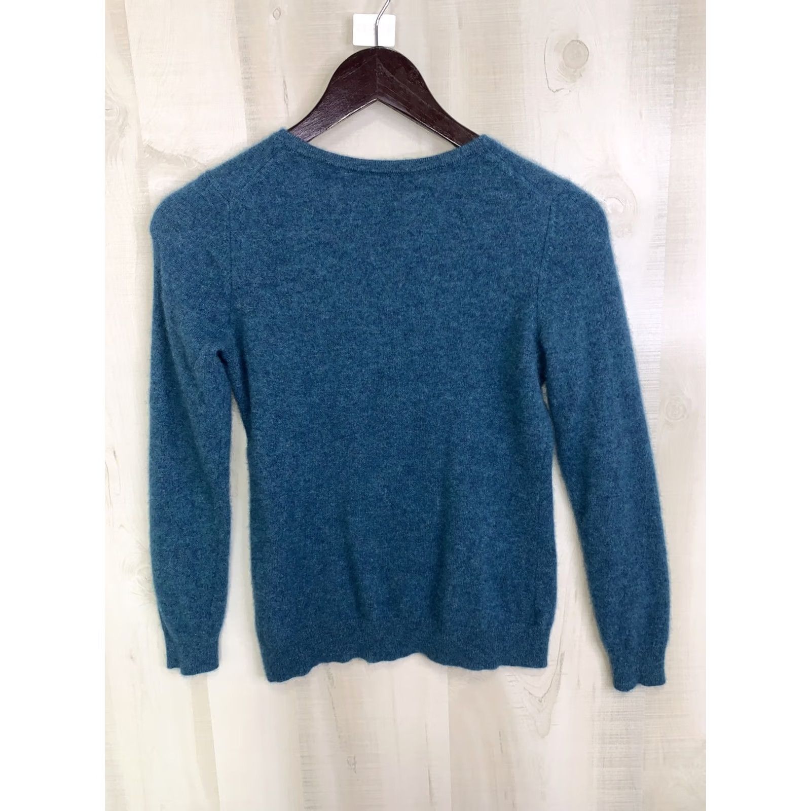 Charter Club VINTAGE Charter Club Luxury Cashmere Mixed Blue Scoop Neck Womens Knit Small Sweater- Property of Charter Club? (Not allowed) Size S / US 4 / IT 40 - 5 Thumbnail