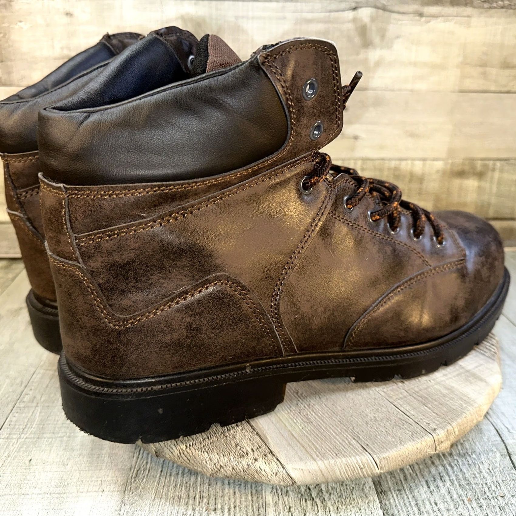 Vintage Brahma Steel Toe Work Boots Men’s Size 13 Brown Leather Safety Toe Durable Boots Men's Brown Leather Steel Toe Brahma Buckle? Size US 13 / EU 46 - 6 Thumbnail