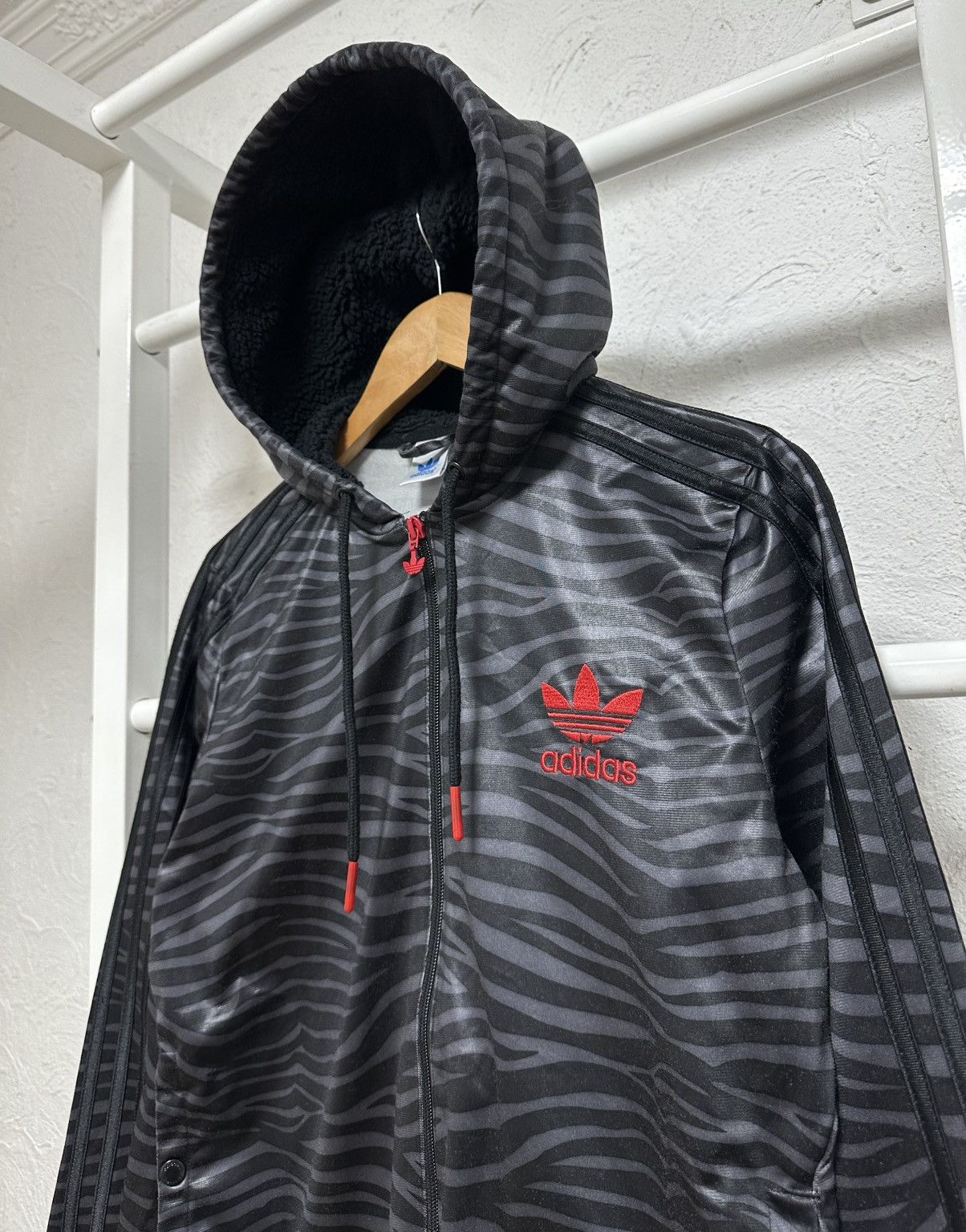 Adidas Adidas Chile62 Women’s Hoodie Size L Y2K Hysteric Glamour Size L / US 10 / IT 46 - 2 Thumbnail