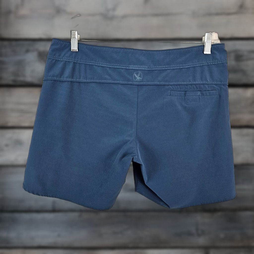 Vintage Carve Designs Womens Board Shorts Solid Blue Sz 8 Mid Rise Size 30" / US 8 / IT 44 - 1 Thumbnail