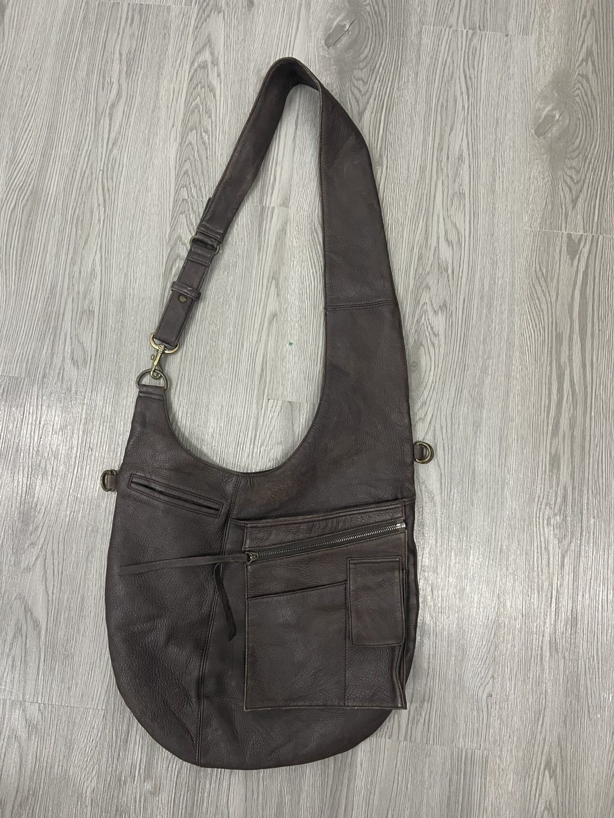 Genuine Leather Hiroko Moon Crossbody Leather Bag Size ONE SIZE - 3 Thumbnail