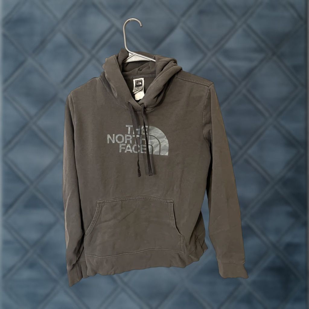 The North Face VINTAGE The North Face Gray Women's Hoodie Logo Size M Pullover Size M / US 6-8 / IT 42-44 - 1 Thumbnail