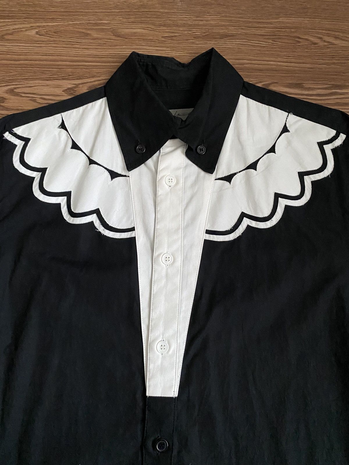 Yohji Yamamoto Yohji Yamamoto Pour Homme Wings Patch Shirt AW13 Look22 Size US M / EU 48-50 / 2 - 2 Thumbnail