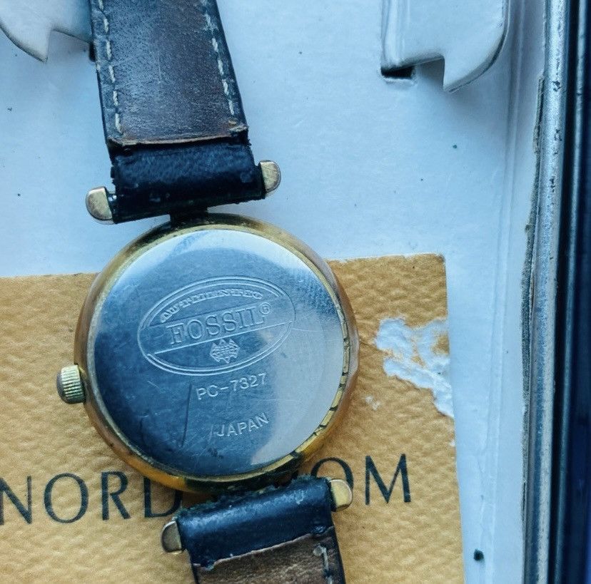 Fossil 1994 FOSSIL SHATTERED ABALONE FOSSIL WATCH PC-7327 Size ONE SIZE - 7 Thumbnail