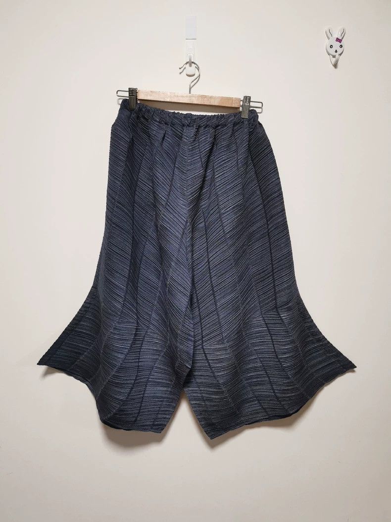 Issey Miyake Issey Miyake Bamboo Pattern Wide-Leg Pants - dmc Size US 30 / EU 46 - 1 Thumbnail