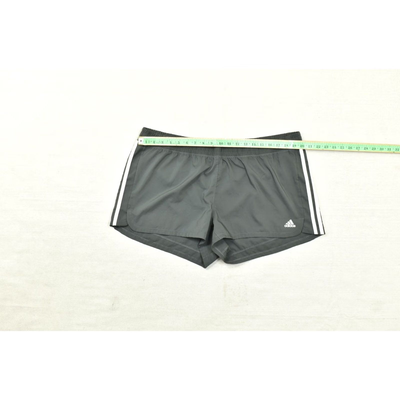 Adidas Adidas Women's 2XL Grey Pacer 3-Stripe Aeroready Training Shorts Running Gym Size 40" / US 18 - 8 Thumbnail
