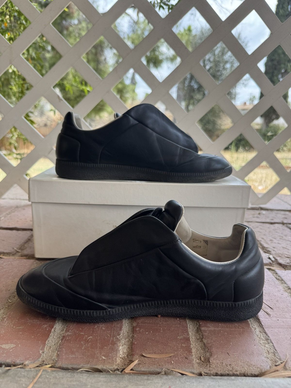 Maison Margiela Maison Margiela Future Low Black Size US 11 / EU 44 - 2 Thumbnail