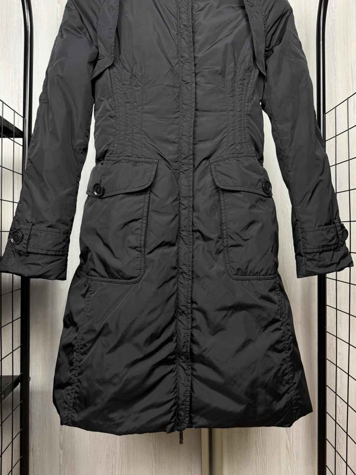 Moncler Moncler Black real fur long down jacket women’s size 0 Size XS / US 0-2 / IT 36-38 - 4 Thumbnail