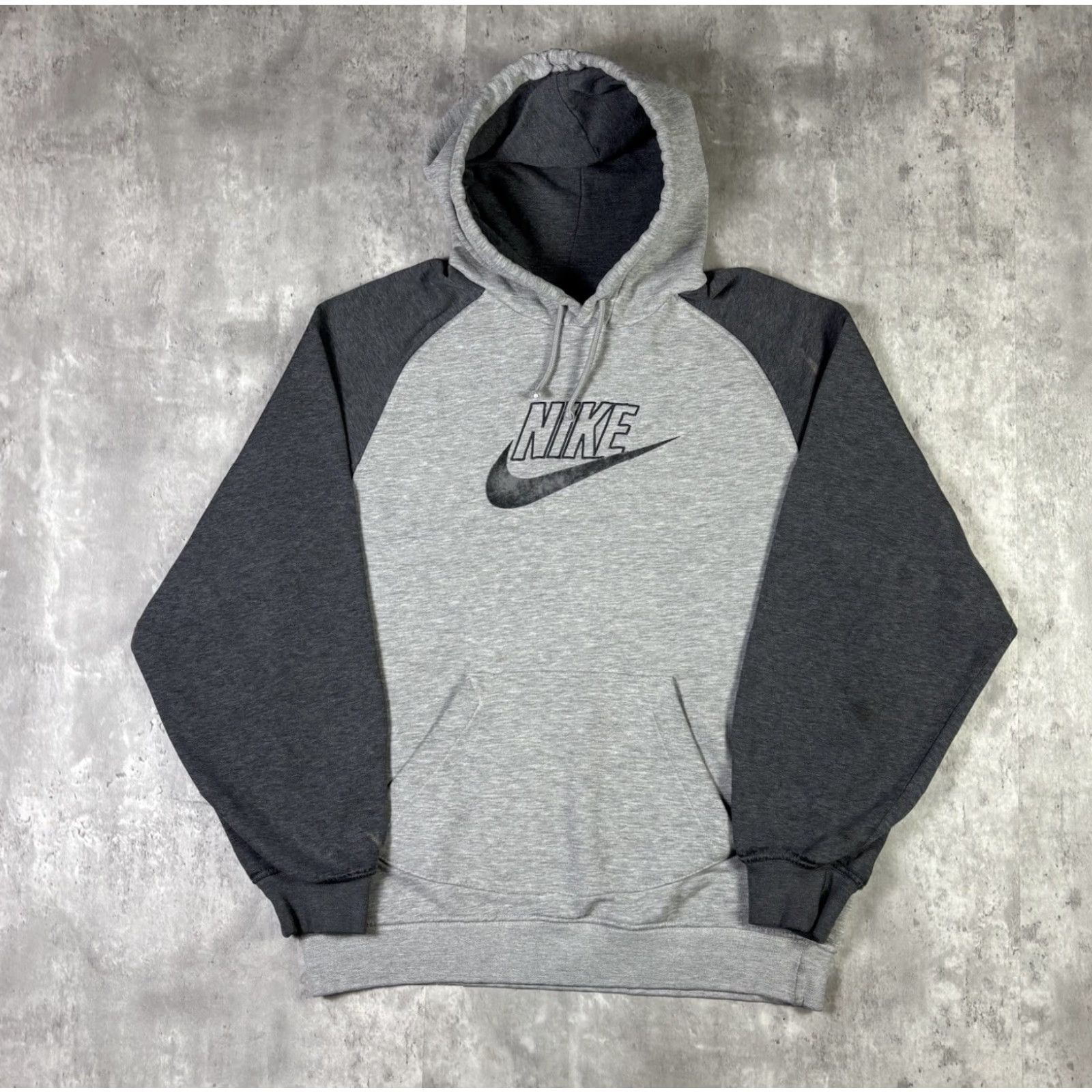 Nike VINTAGE Nike Hoodie Gray Pullover Mens M Y2K 90s Size US M / EU 48-50 / 2 - 2 Thumbnail