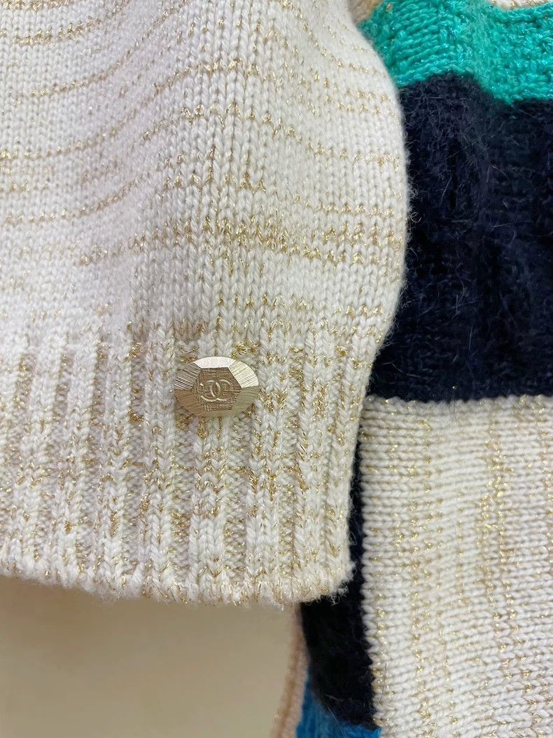 Chanel Chanel 19A Egypt Series Cashmere Cloak Sweater Size XS / US 0-2 / IT 36-38 - 6 Thumbnail