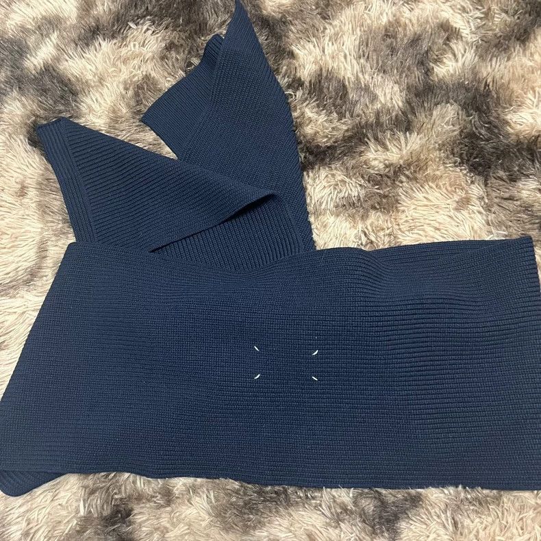 Maison Margiela Maison Margiela Deep blue scarf 2504-Nextarrow Size ONE SIZE - 1 Thumbnail