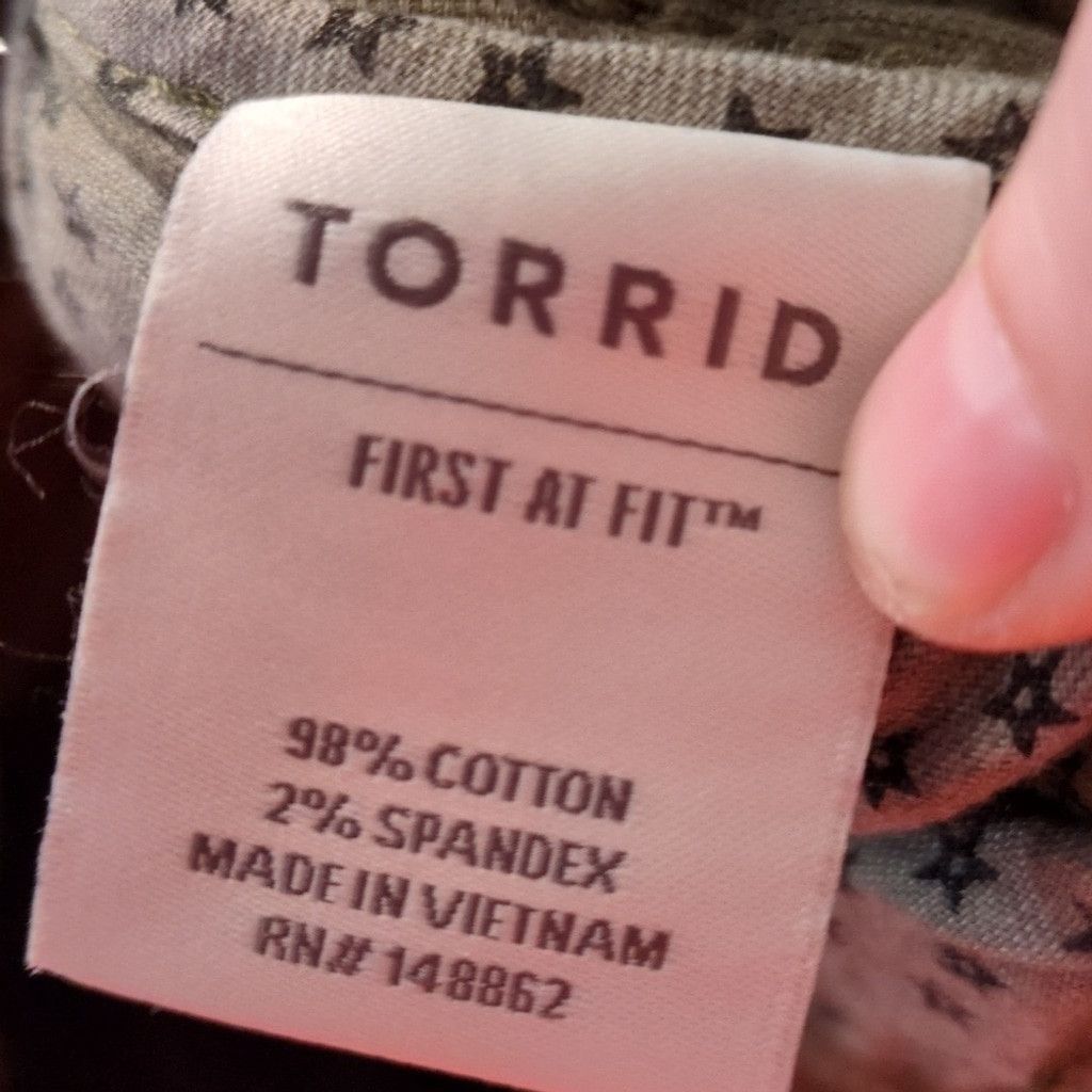 Torrid Torrid First At Fit Green Pants Size 16 Size 38" / US 16 / IT 52 - 5 Thumbnail