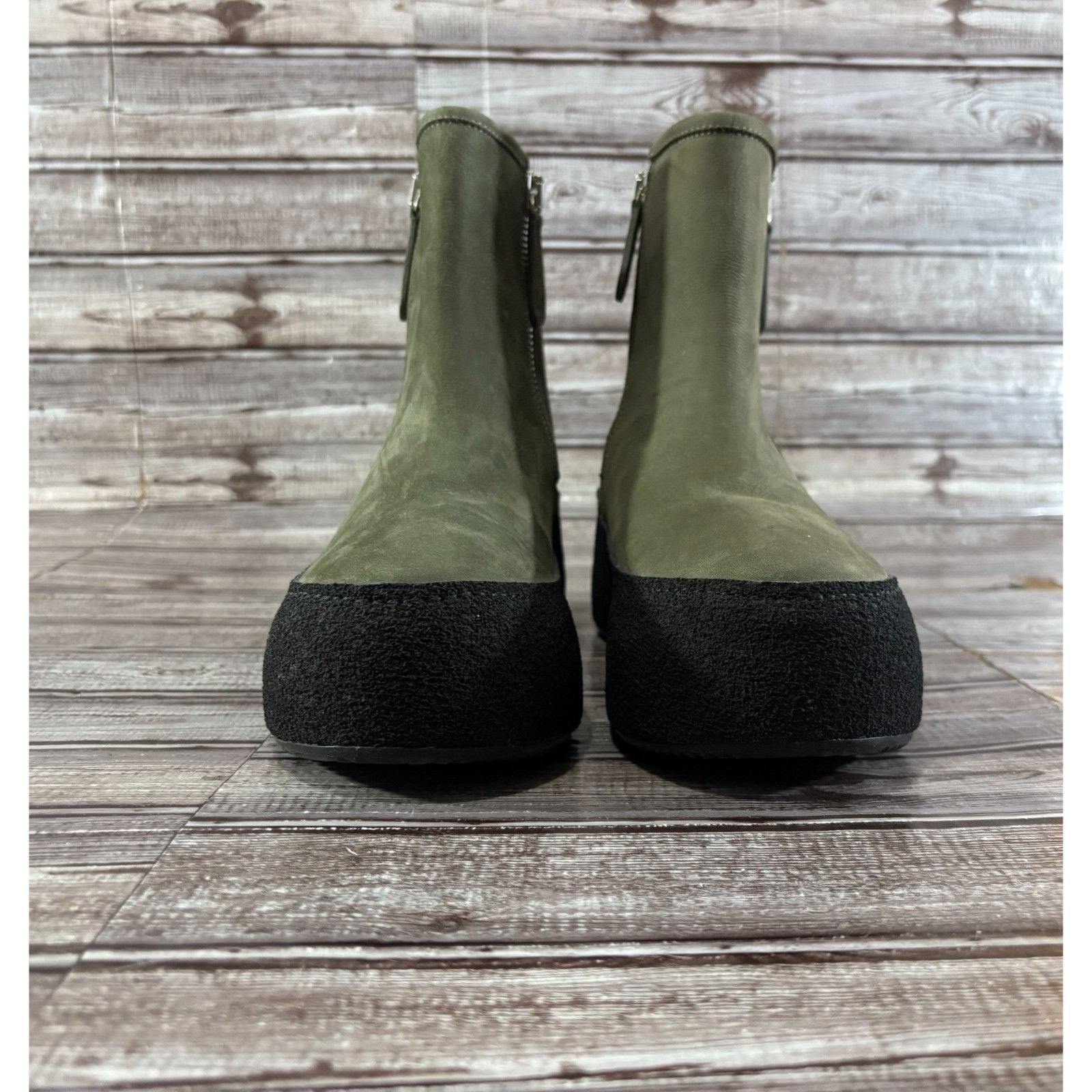 Russell & Bromley RUSSELL & BROMLEY Double Zip Flatform shearling Boot sz 41 U Size US 10 / IT 40 - 2 Thumbnail