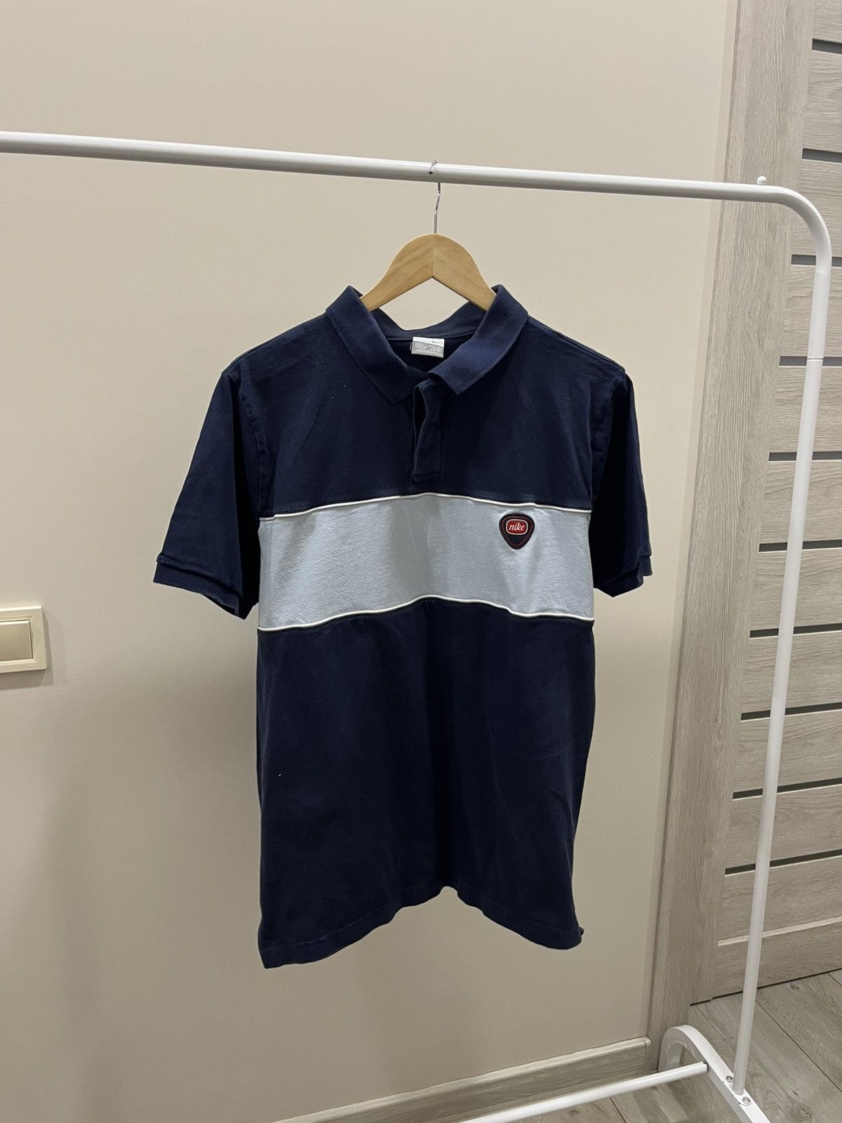 Nike Mens Polo Y2K T Shirt Nike Vintage 90s Size L Blue Size US L / EU 52-54 / 3 - 1 Thumbnail
