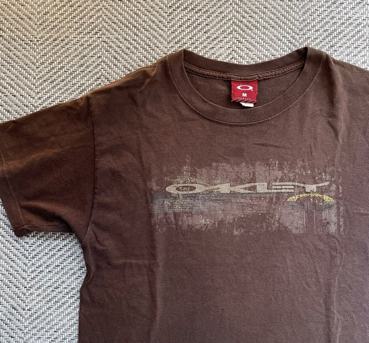 Oakley OAKLEY 00s Vintage Tee, Old Logo K24 Size US M / EU 48-50 / 2 - 1 Thumbnail