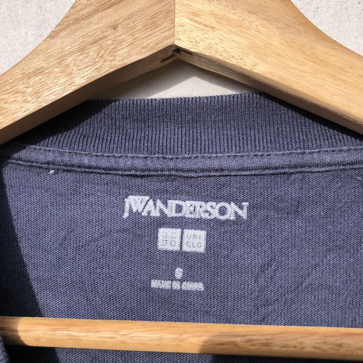 JW Anderson RARE🔥 JW Anderson Uniqlo Size US S / EU 44-46 / 1 - 3 Thumbnail