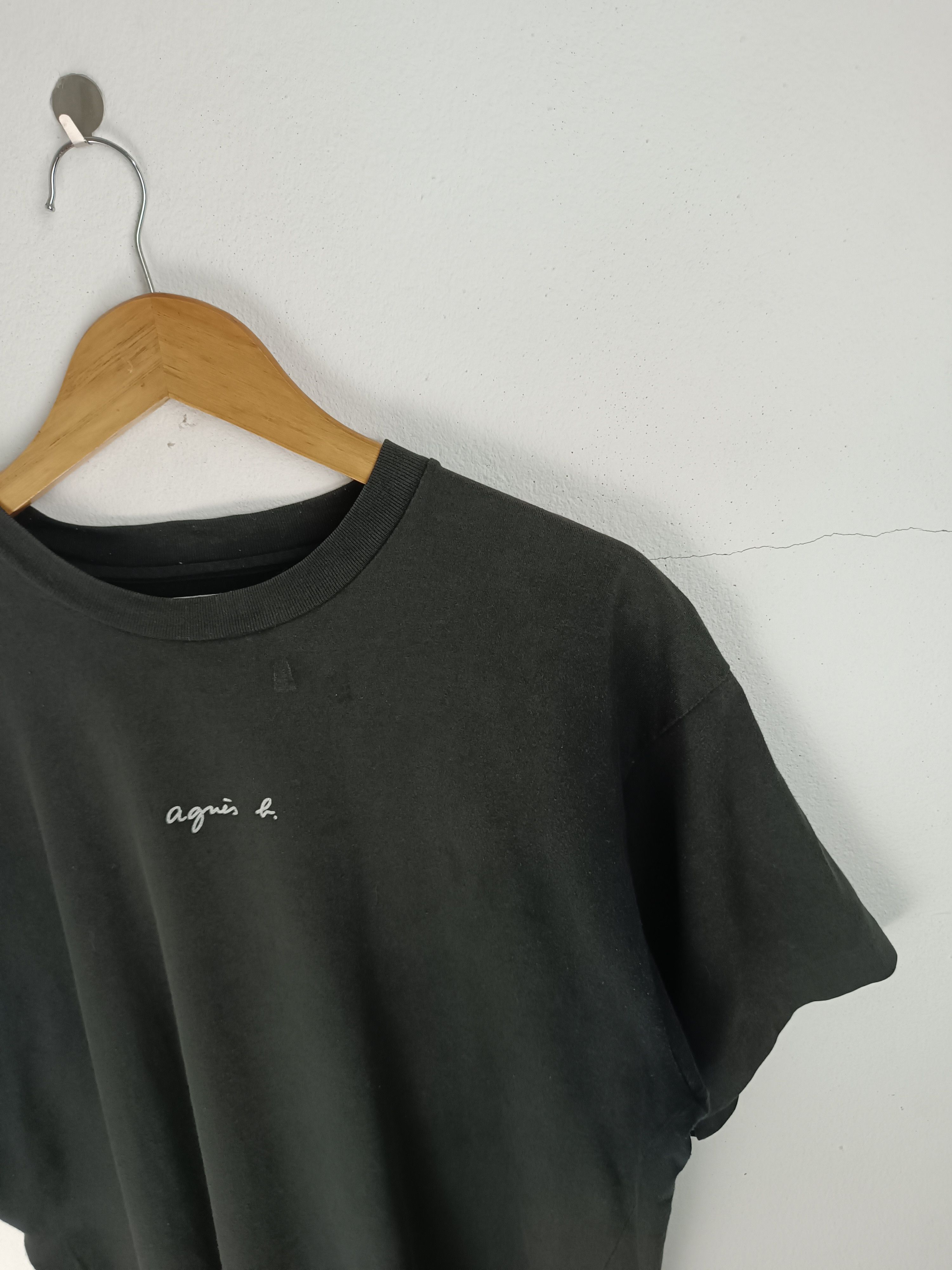 agnes b. VINTAGE 90'S AGNES B. SMALL LOGO SINGLE STITCH VERY RARE TEE Size US XL / EU 56 / 4 - 10 Thumbnail