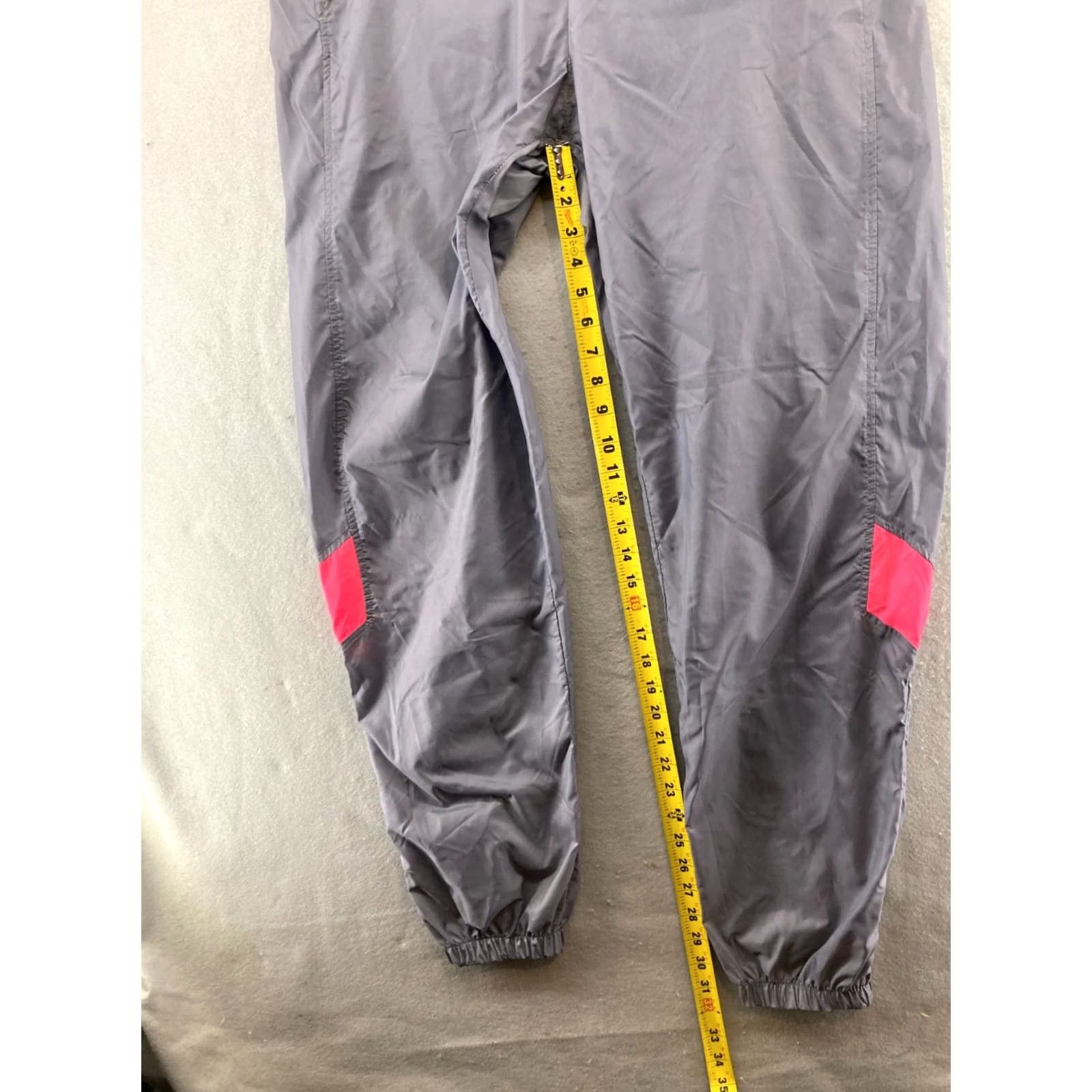 Nike Nike Womens Pants Jogger L Gray Pink Distressed Y2K 90s Athleisure Sports Light Nylon Blended Activewear Shoes? Size 36" / US 14 / IT 50 - 5 Thumbnail