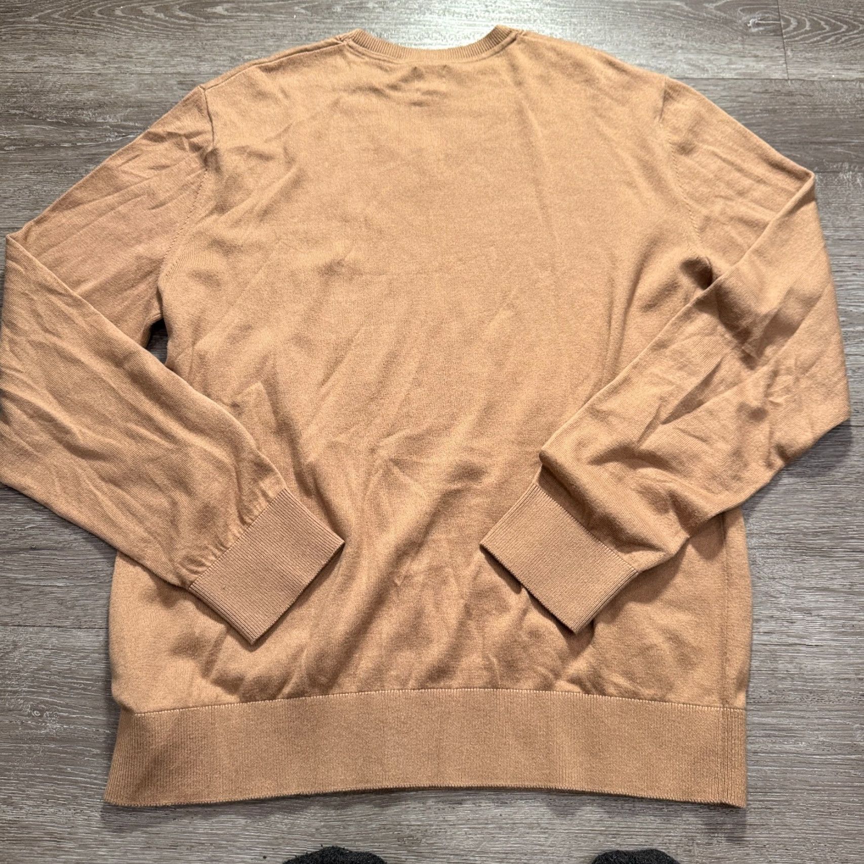Gap VINTAGE Gap Shirt Mens Large Beige V-Neck 100% Knit Sweater Casual Lounge 90s Mens Size US L / EU 52-54 / 3 - 5 Thumbnail