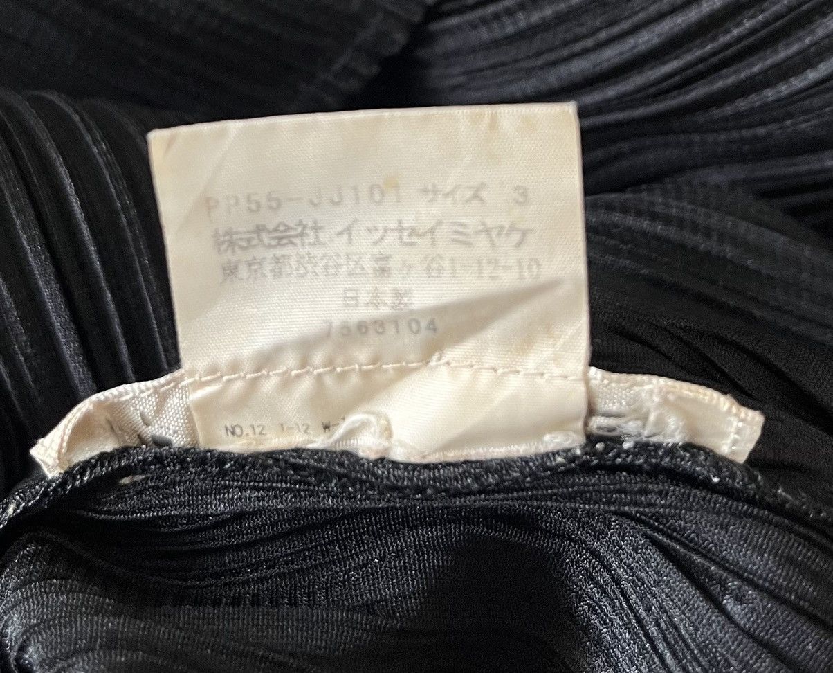 Pleats Please Issey Miyake TAX FREE 🇺🇸 issey miyake pleats please black boxy shirt Size S / US 4 / IT 40 - 4 Thumbnail