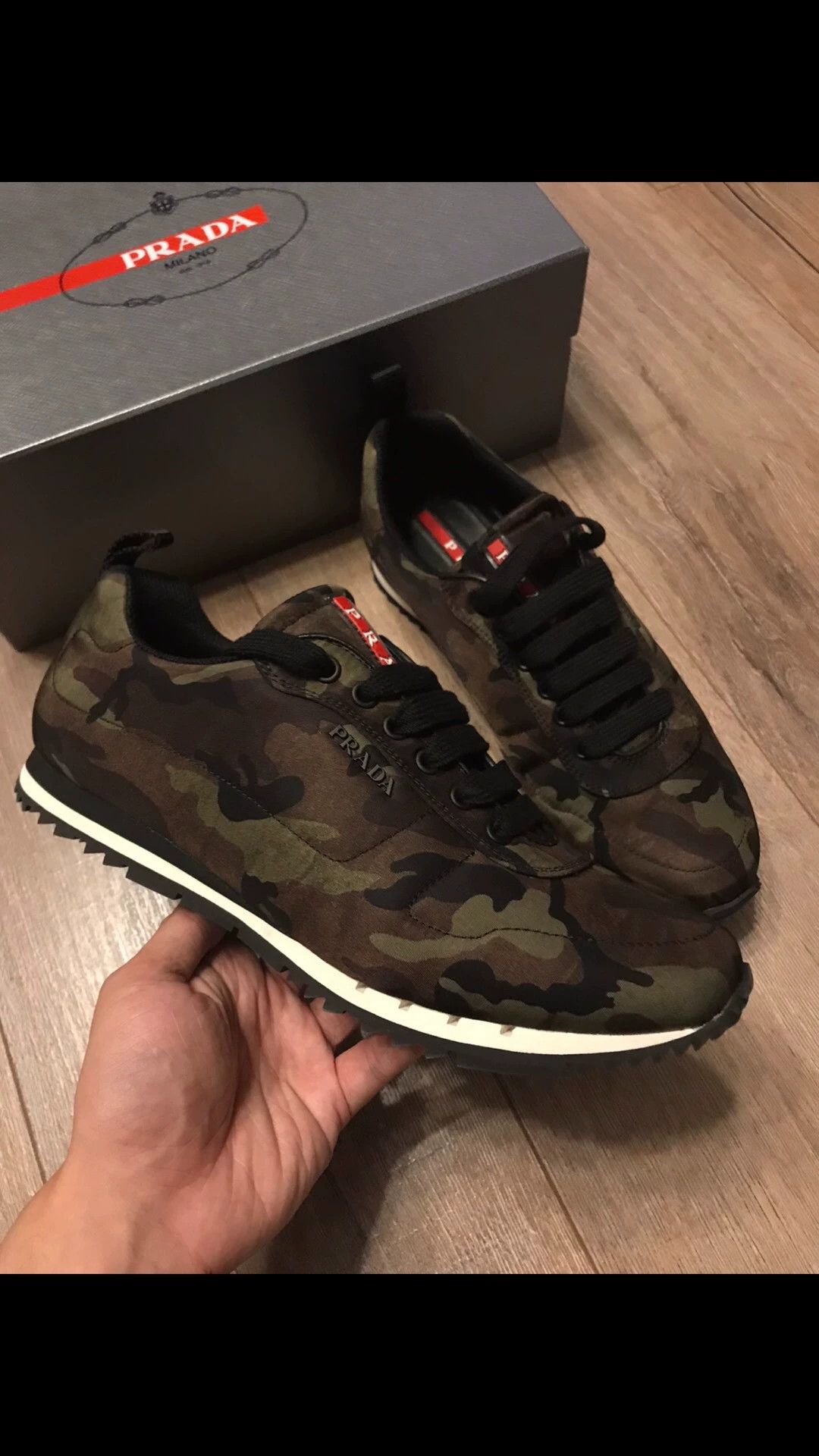 Prada Prada new green camo nylon sneakers 41.5 EU Size US 8.5 / EU 41-42 - 2 Thumbnail