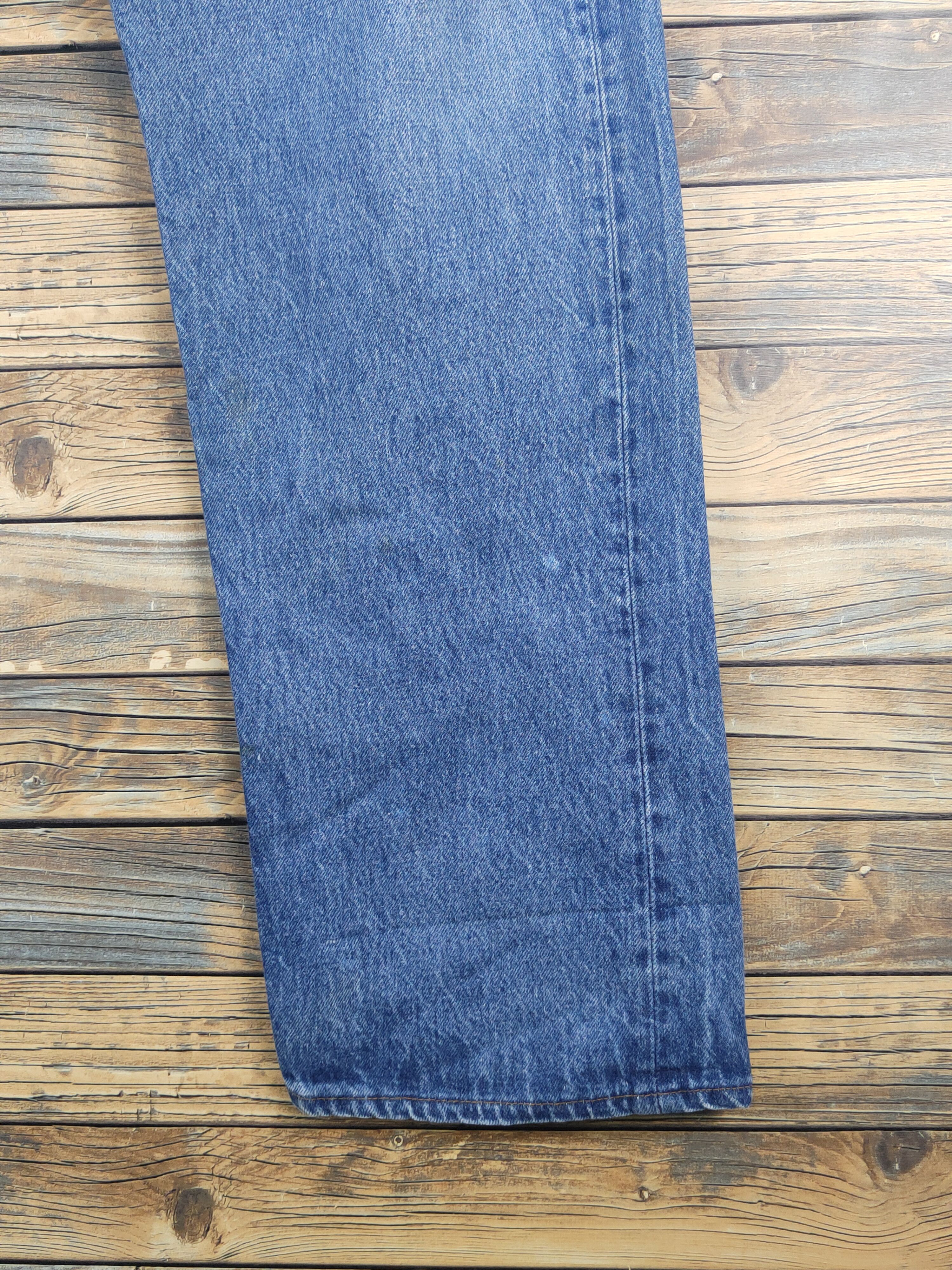 Levi's Levi's vintage Blue Distressed Ripped denim Jeans #W1324 Size US 37 - 6 Thumbnail