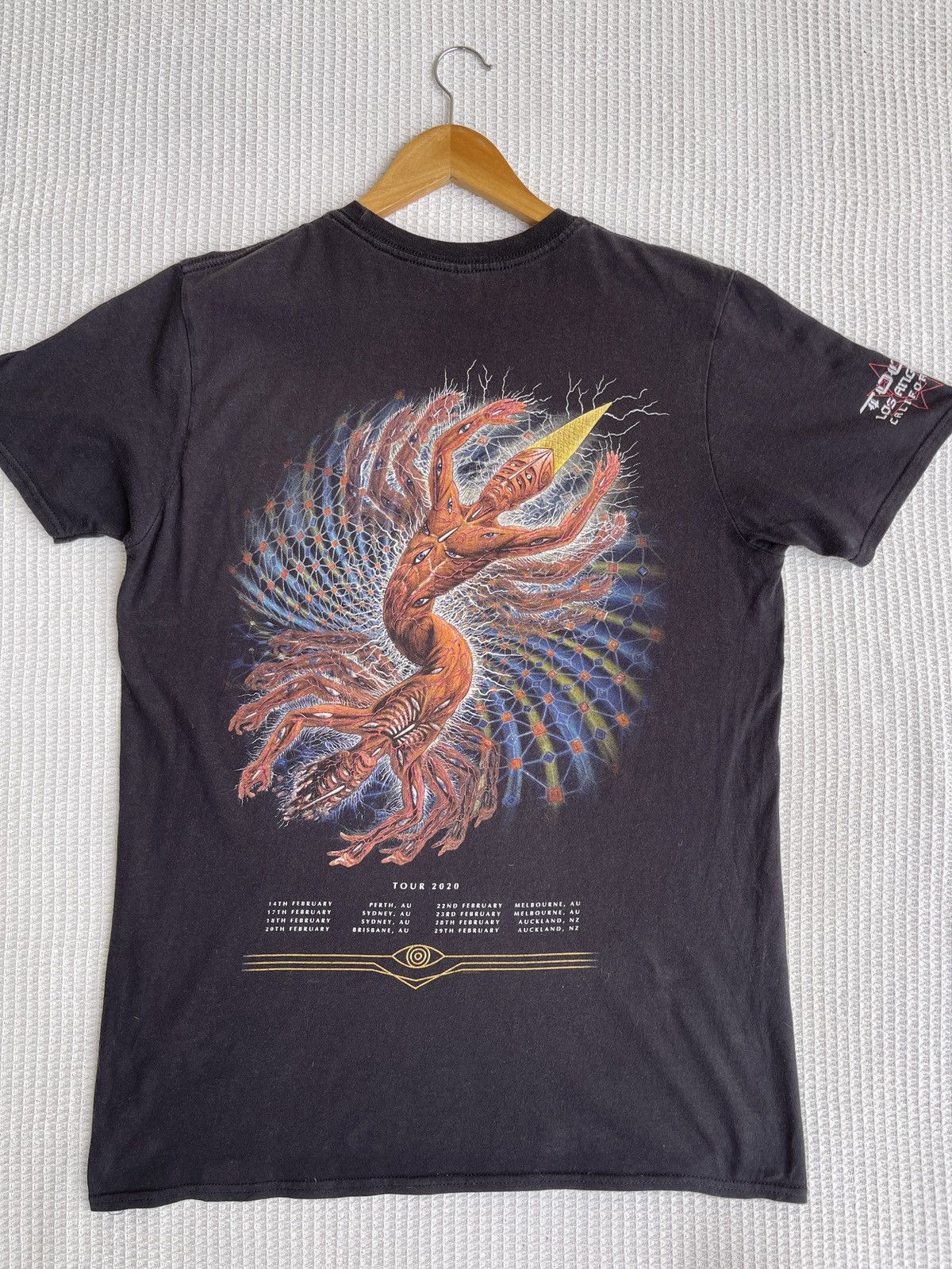 Band Tees Last Drop🔥Rare🔥Vintage TOOL Los Angeles Band Tee Size US L / EU 52-54 / 3 - 9 Thumbnail