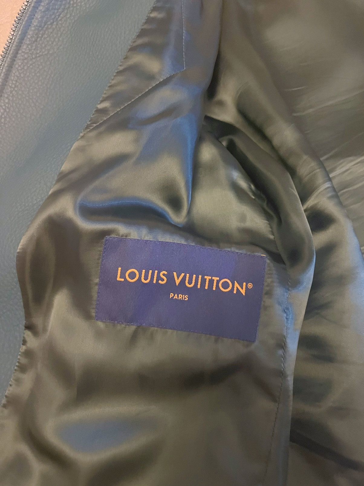 Louis Vuitton Louis Vuitton's latest genuine leather jacket Size US M / EU 48-50 / 2 - 3 Thumbnail