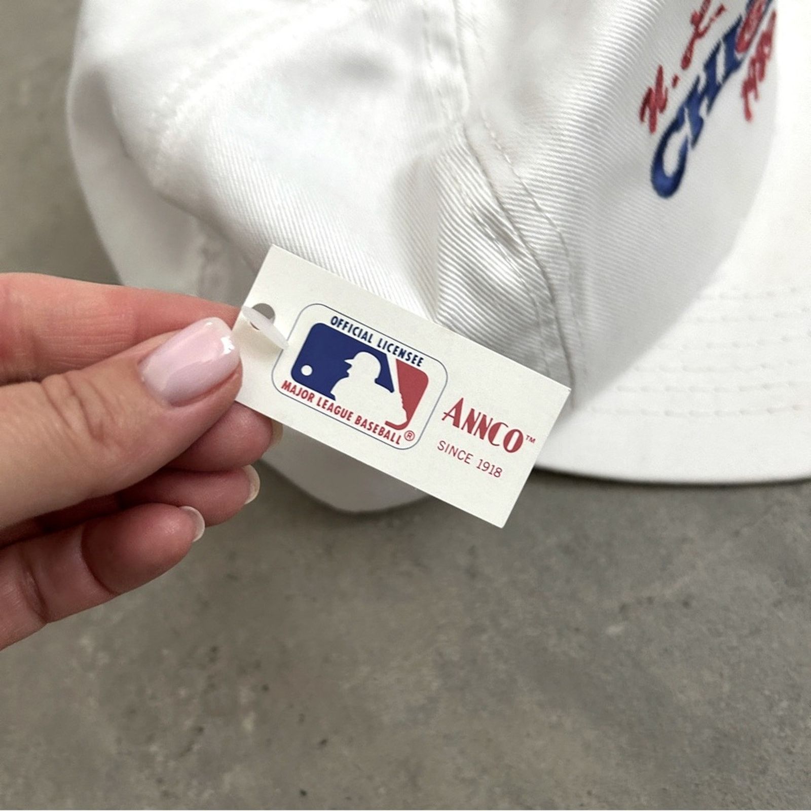MLB NEW 1989 vintage Chicago cubs N.L. East champs baseball hat Size ONE SIZE - 2 Thumbnail