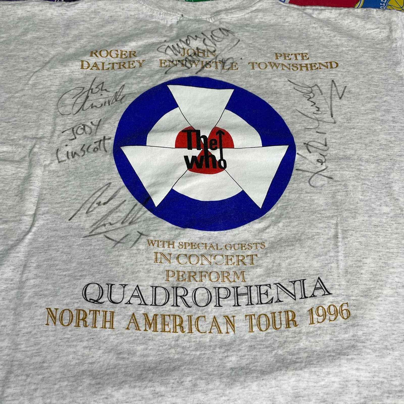 Vintage Vintage 1996 The Who Quadrophenia Hyde Park Rock n Roll Tee Size US XL / EU 56 / 4 - 4 Thumbnail