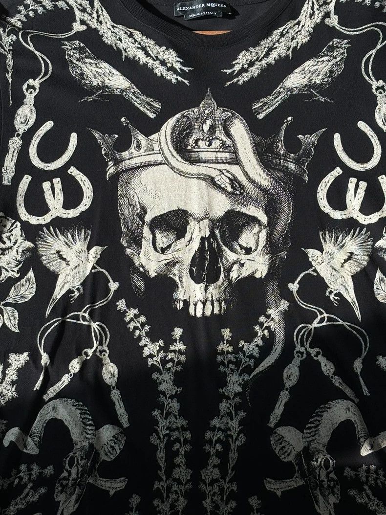 Alexander McQueen Alexander McQUEEN T-shirt Size US M / EU 48-50 / 2 - 2 Thumbnail