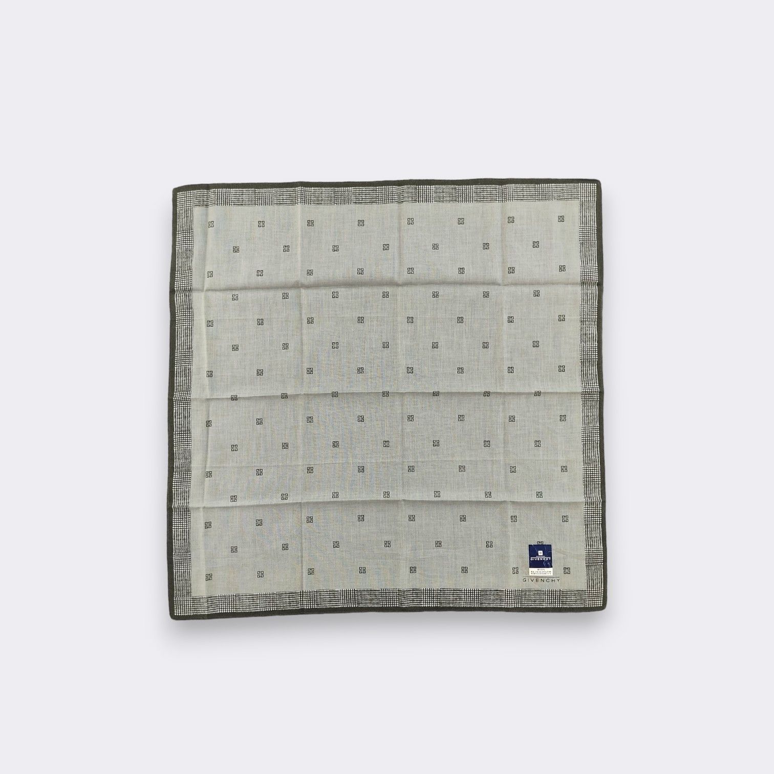 Givenchy × Vintage Vintage Givenchy Handkerchief Neckerchief Bandana H079A Size ONE SIZE - 2 Thumbnail